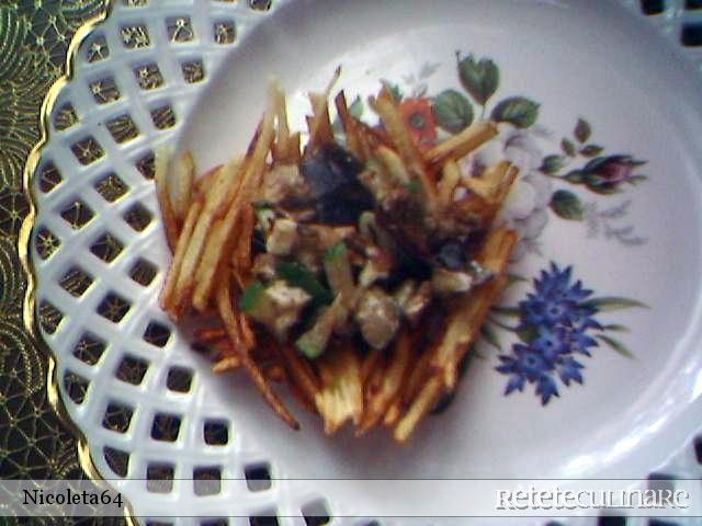Cosulete de cartofi cu legume
