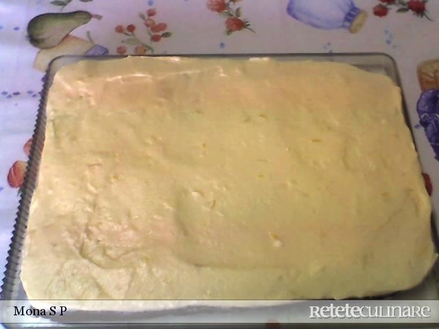 Prajitura cu crema de vanilie