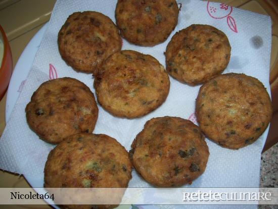 Chiftele de peste cu salsa de maioneza