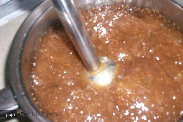 Gem de Smochine cu Vin