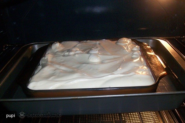 Tort Caramel Sau Upside Down Custard Cake