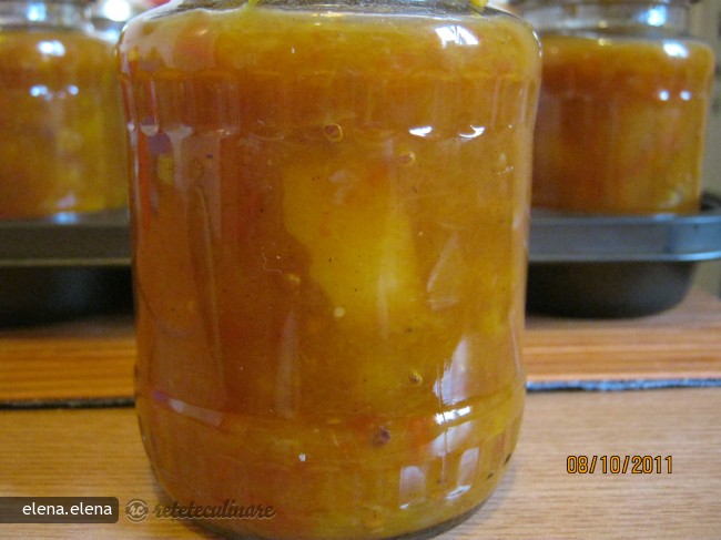 Chutney de Dovleac si Rosii