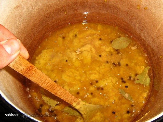 Gogosari in Sos de Mustar