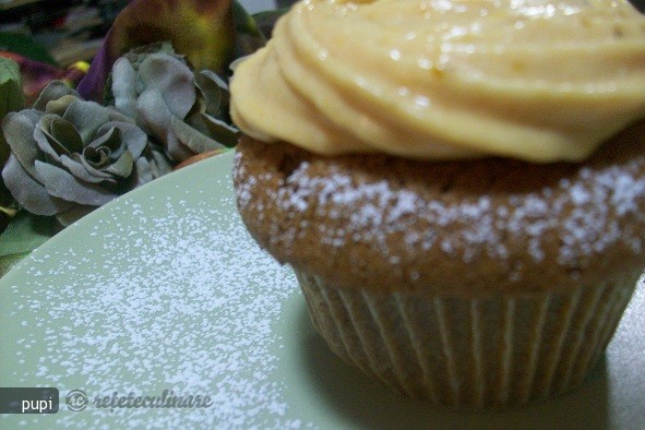 Pumpkin Muffins (Muffins cu Dovleac)