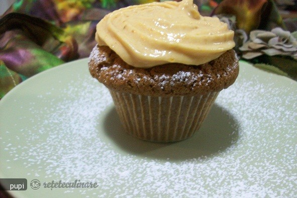 Pumpkin Muffins (Muffins cu Dovleac)