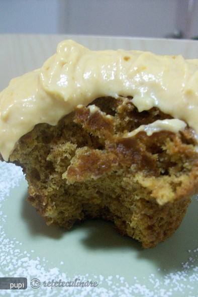 Pumpkin Muffins (Muffins cu Dovleac)