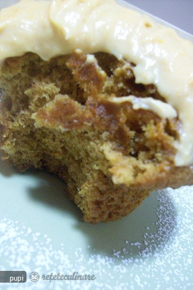 Pumpkin Muffins (Muffins cu Dovleac)