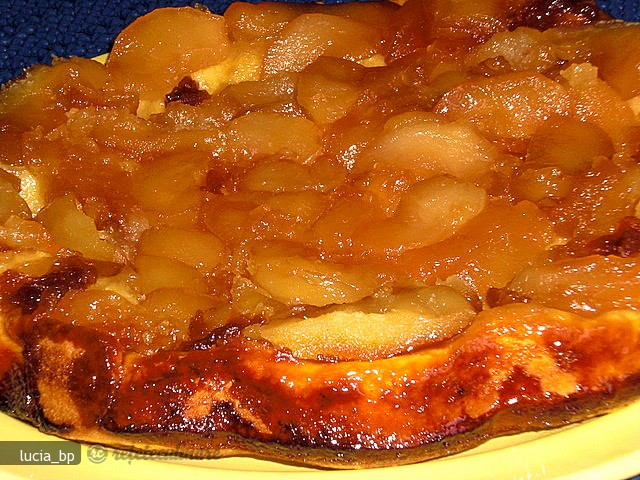 Tarta cu Mere Caramelizate in Miere