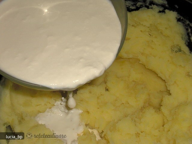 Piure de Cartofi cu Ciuperci Pleurotus la Cuptor