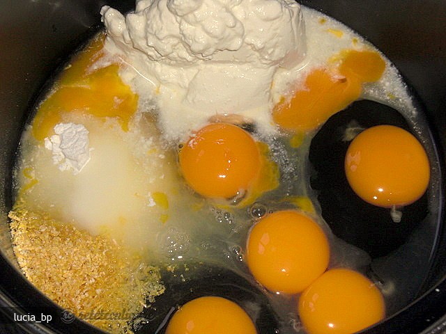 Prajitura cu Crema si Bezea de Lamaie