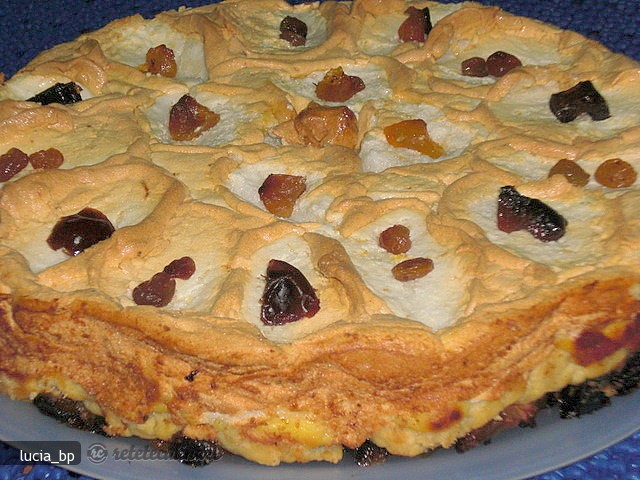 Prajitura cu Crema si Bezea de Lamaie