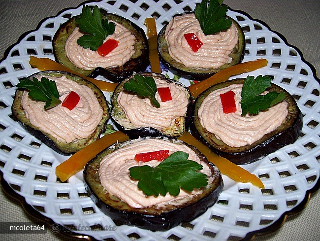 Aperitiv cu Somon si Vinete