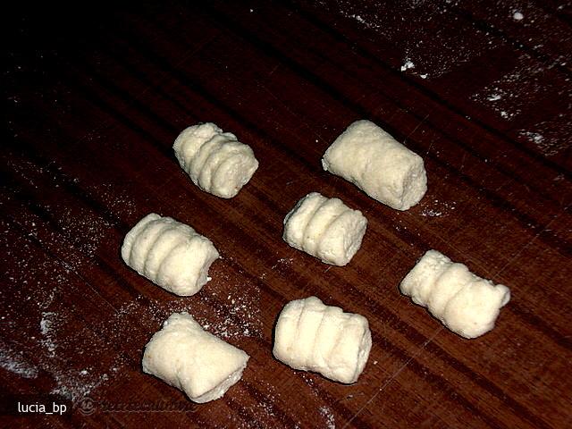 Gnocchi din Branza de Vaci cu Pesmet