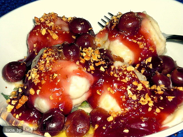 Deliciu cu Visine si Topping
