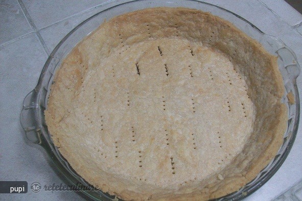 Tort de Post cu Capsuni si Ananas