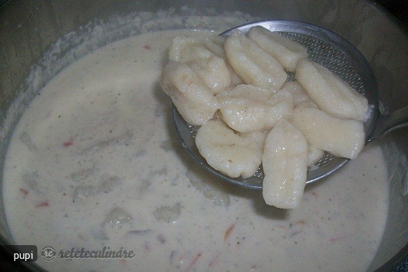 Chicken And Gnocchi Soup - Supa de Pui cu Gnocchi