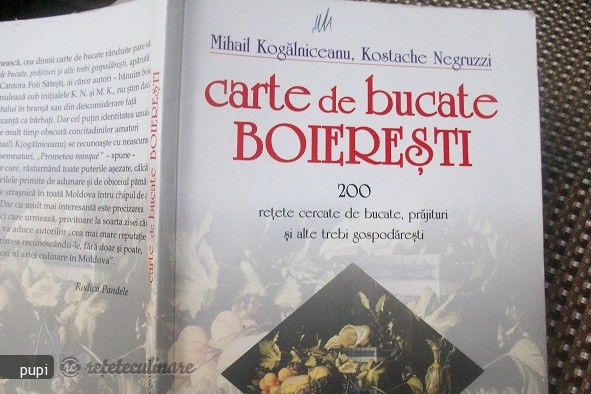 Rosii Deshidratate la Borcan
