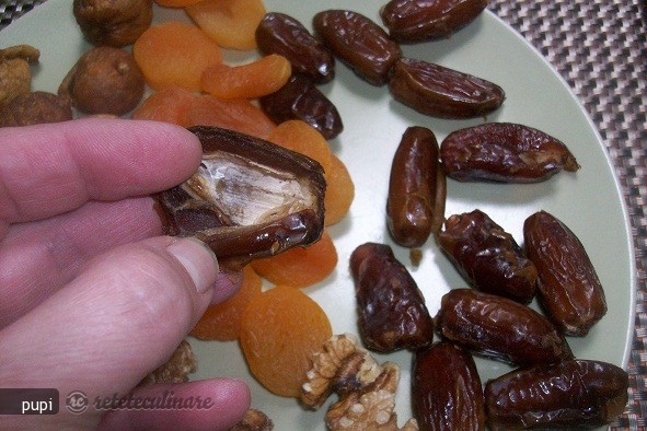 Fructe Uscate Umplute