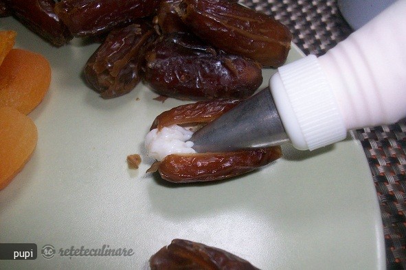 Fructe Uscate Umplute