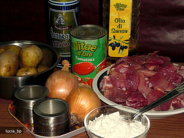 Tocanita din Carne de Porc cu Bere