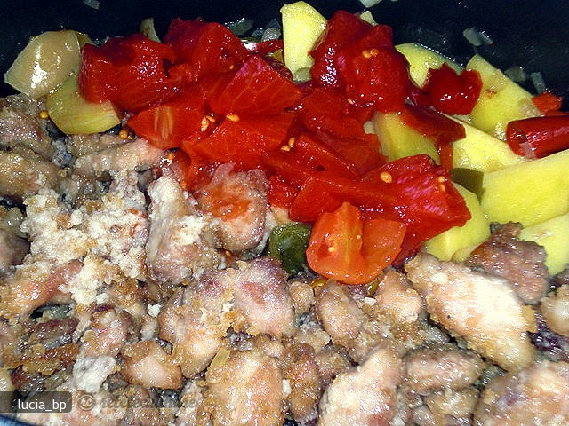 Tocanita din Carne de Porc cu Bere