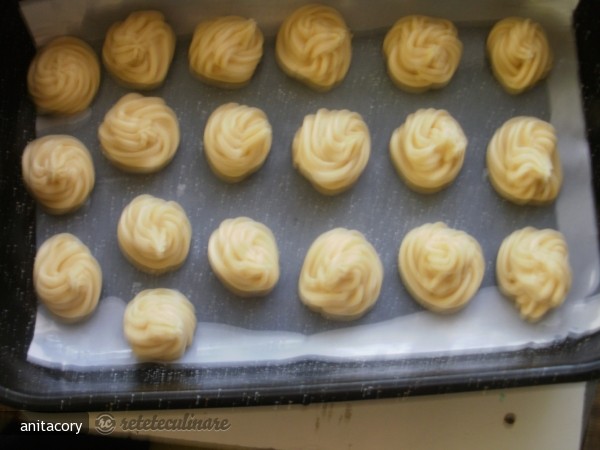 Profiterol (III)