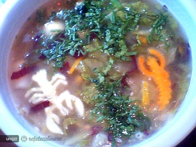 Ciorba `cu de toate`