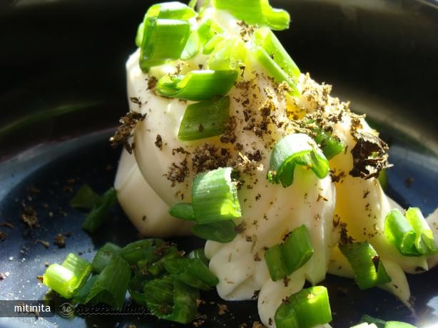 Pasta de Branza cu Castraveti si Ceapa Verde