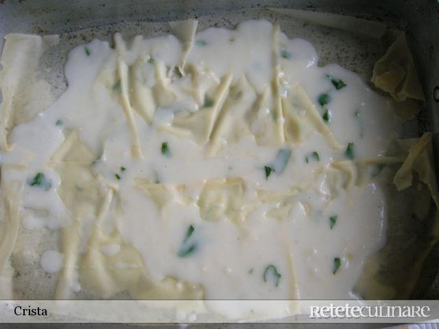 Lasagna cu Cartofi si Sos cu Busuioc