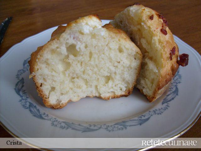 Muffins cu Branza Feta, Speck sau Salam