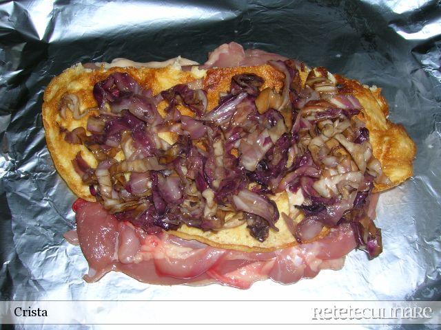 Rulou de Pulpe de Pui cu Radicchio