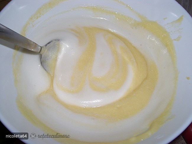 Mousse de Mango cu Iaurt Grecesc