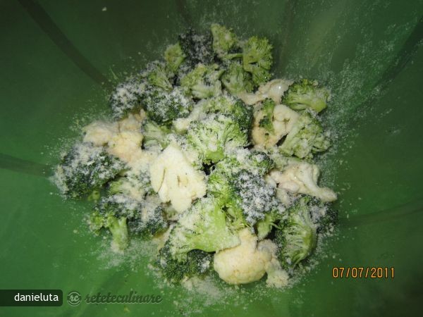 Conopida & Broccoli cu Parmezan