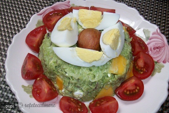 Salata de Varza cu Mango si Avocado