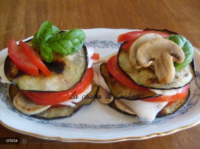 Millefoglie sau Napoleon de Vinete in Stil `Caprese`