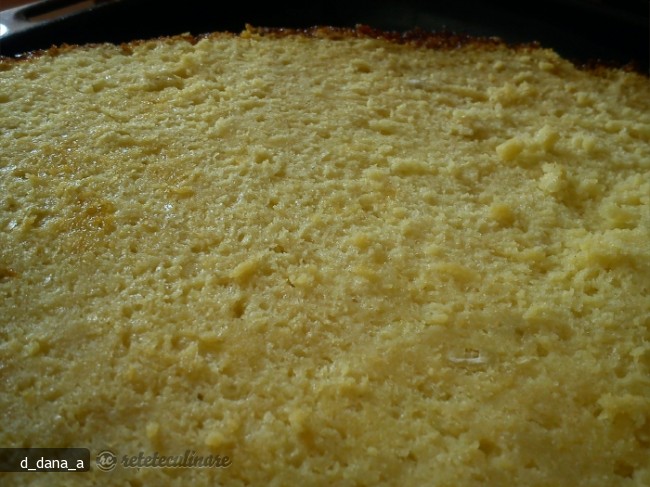 Tort cu Crema de Praf de Inghetata