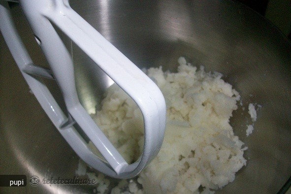 Rustic Potatoes Bread (Paine Taraneasca cu Cartofi)