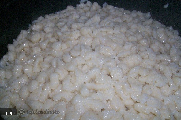 Nokedli (Galuscute de Faina si Iaurt)