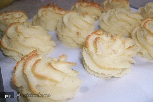 Cartofi Trandafiri (Duchesse)