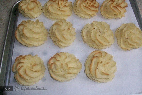 Cartofi Trandafiri (Duchesse)