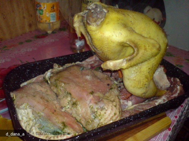 Piept de Curcan Umplut