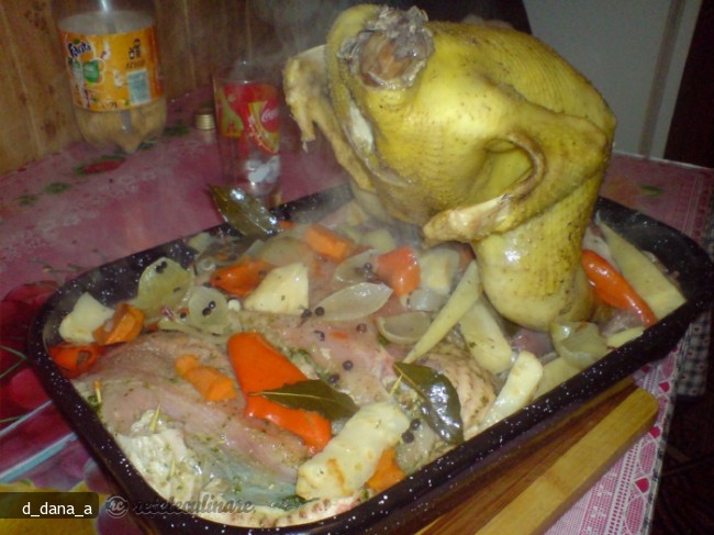Piept de Curcan Umplut