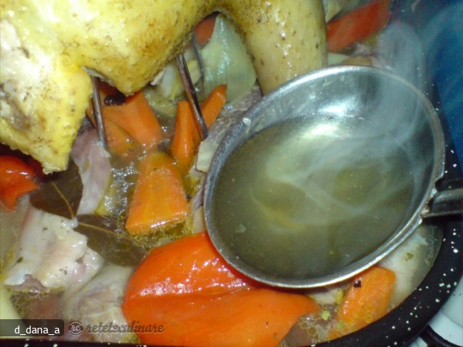 Piept de Curcan Umplut