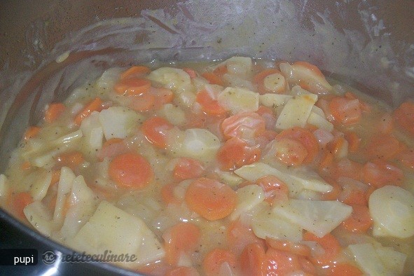 Placinta de Iarna cu Legume (Winter Vegetable Pie)