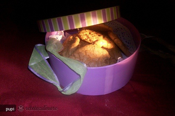 Macadamia, white Chips Cookies (Biscuiti cu Nuci si Ciocolata)