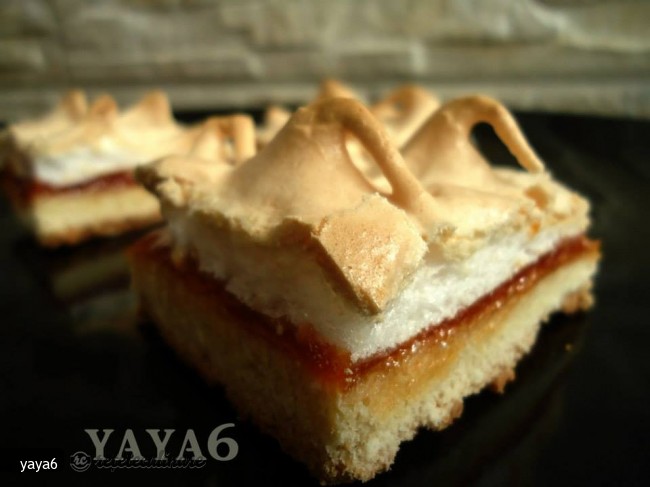 Prajitura cu Gem si Bezea (Torta Slava)