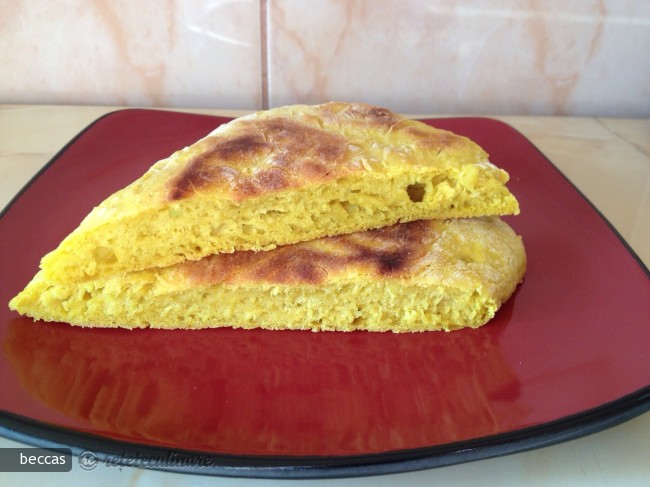 Paine Naan cu Turmeric