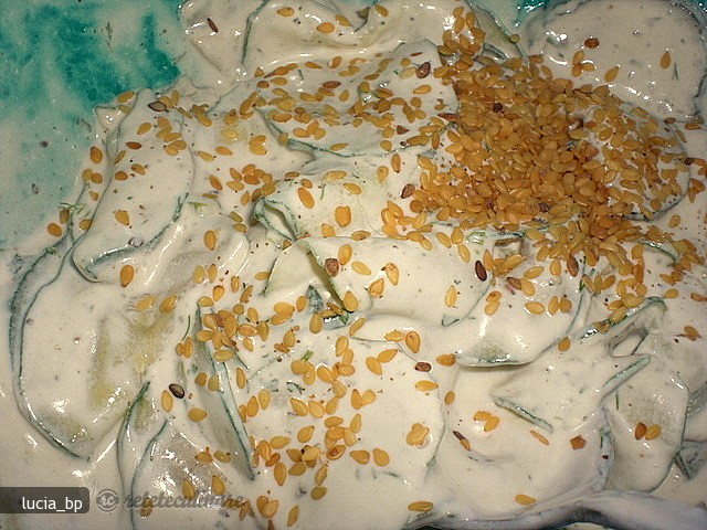 Salata de Castraveti cu Susan