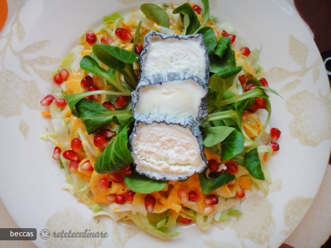 Salata cu Branza de Capra si Dressing Thousand Island