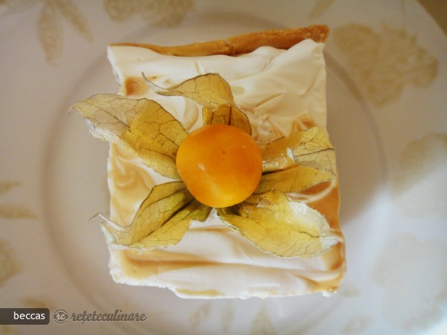 Tarta cu Mere, Sos Caramel si Mascarpone